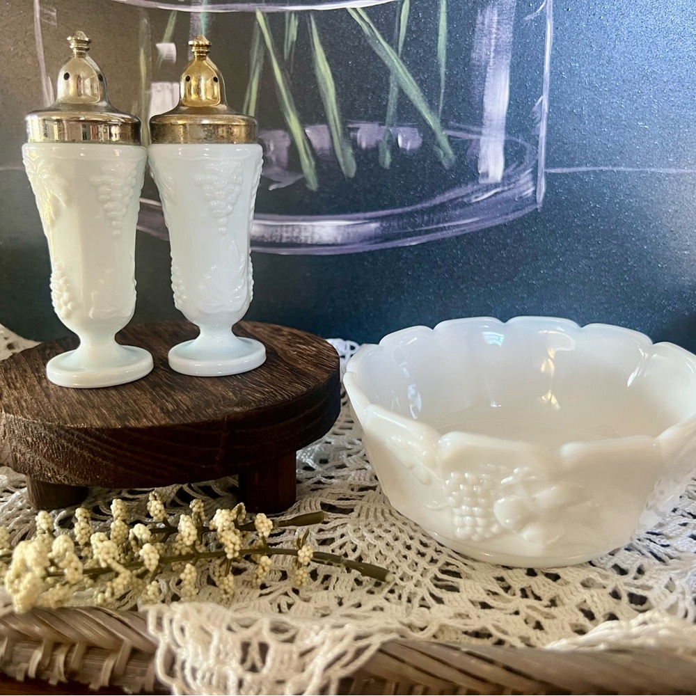 Vintage Milk Glass Salt and Pepper Shakers with Bowl